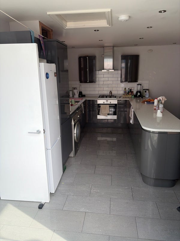 Room Brayford Square in Greater London