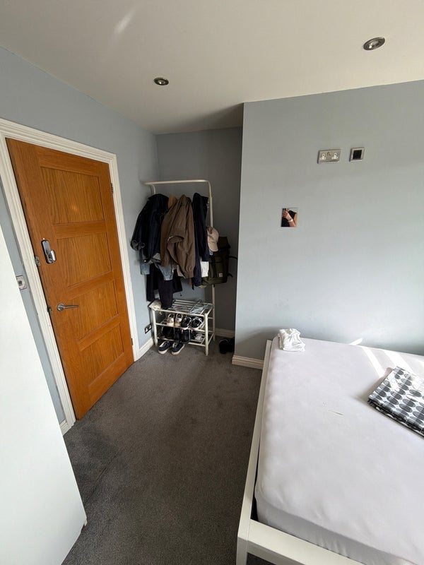 Room Brayford Square in Greater London