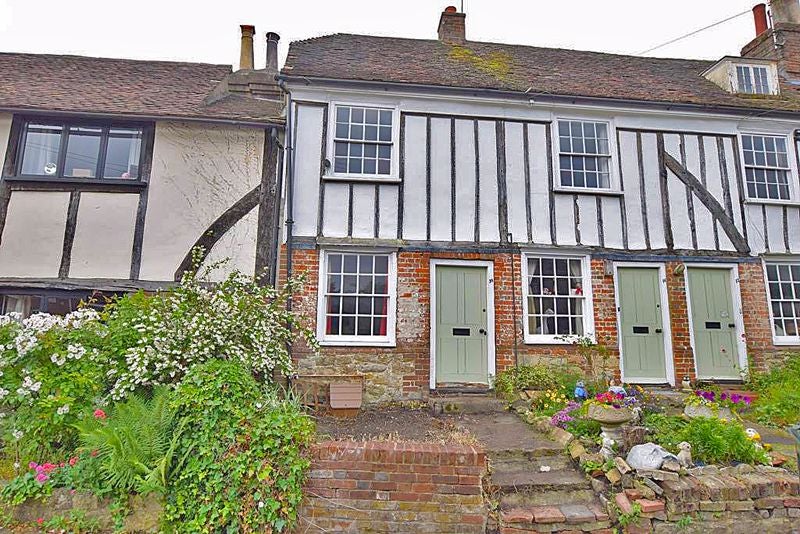 House Eyhorne Street in Maidstone