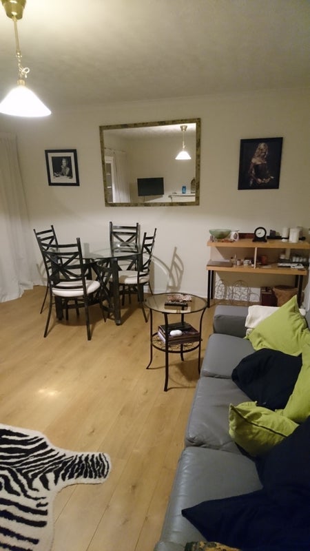 Room Nickson Road in Coventry