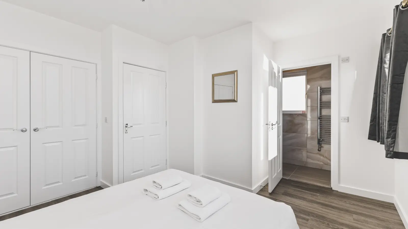 Flat Brazier Crescent in Greater London