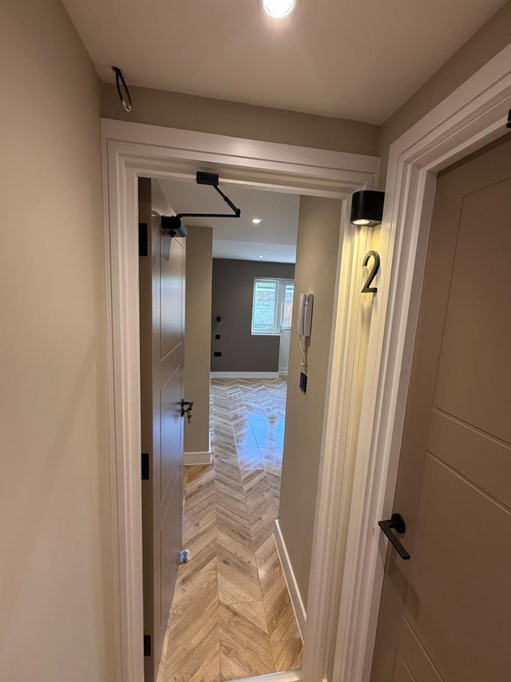 Room Blackwell Close in Greater London
