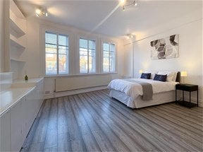 Flat Finchley Road in Greater London