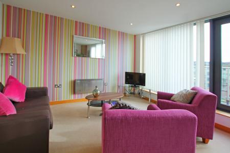 Flat Aire Close in Bradford