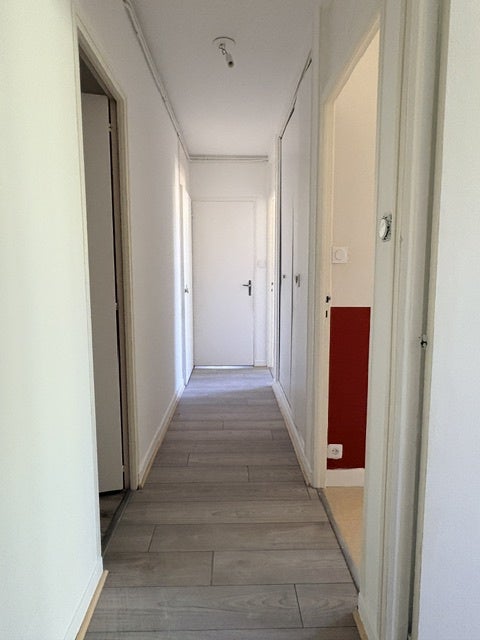 Flat Rue de la Verchère in Poncin