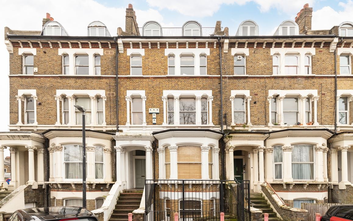 Flat Effra Road in Greater London
