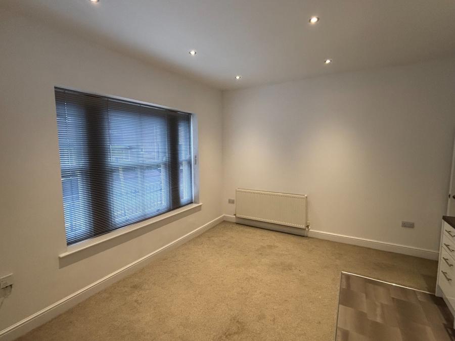 Flat Sebright Avenue in Worcester