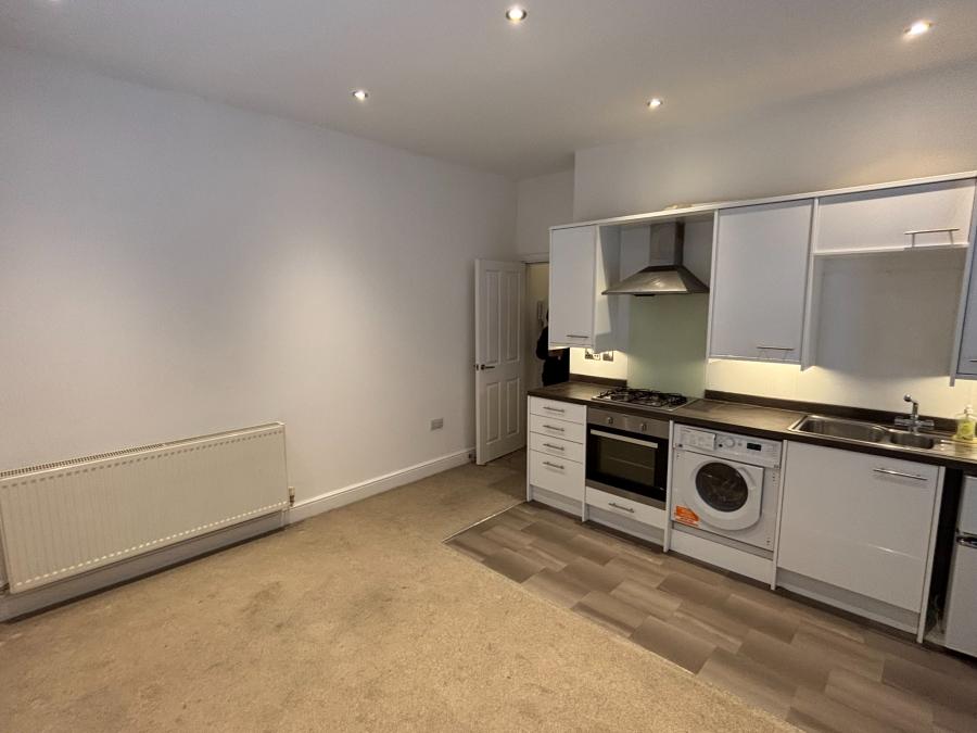 Flat Sebright Avenue in Worcester