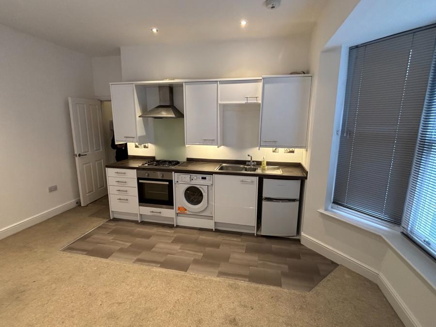Flat Sebright Avenue in Worcester