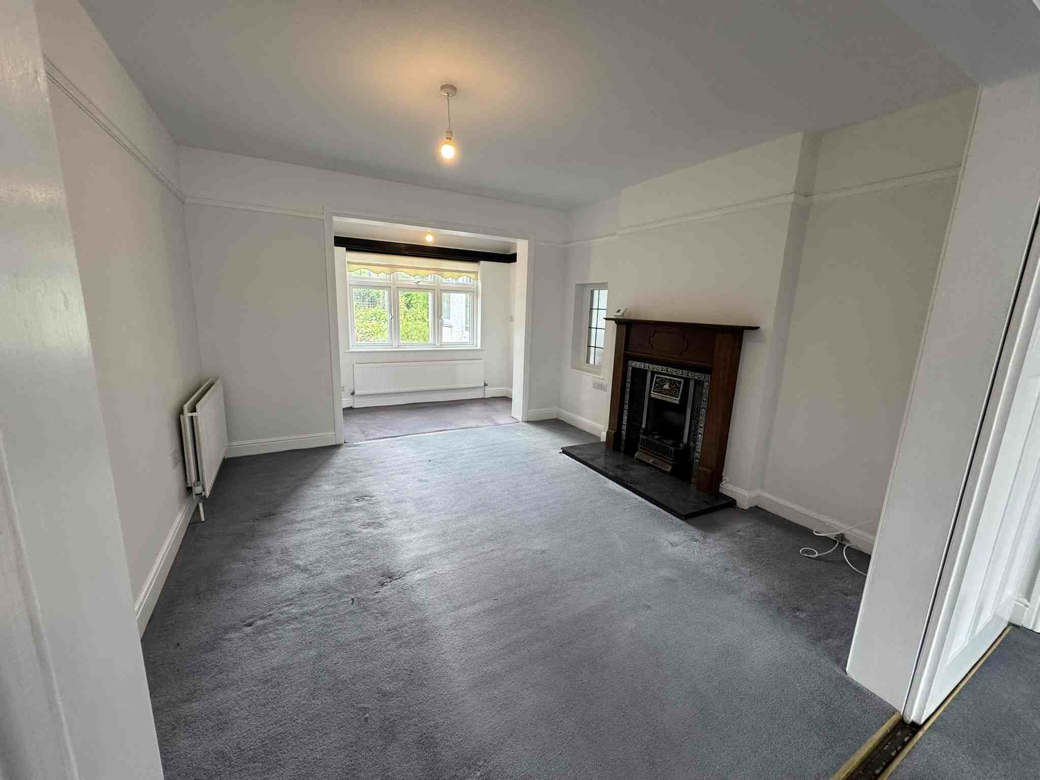 House Bournehall Avenue in Hertsmere