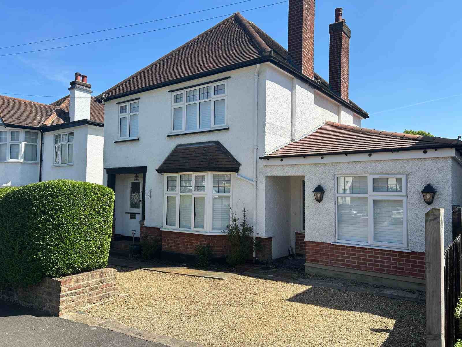 House Bournehall Avenue in Hertsmere