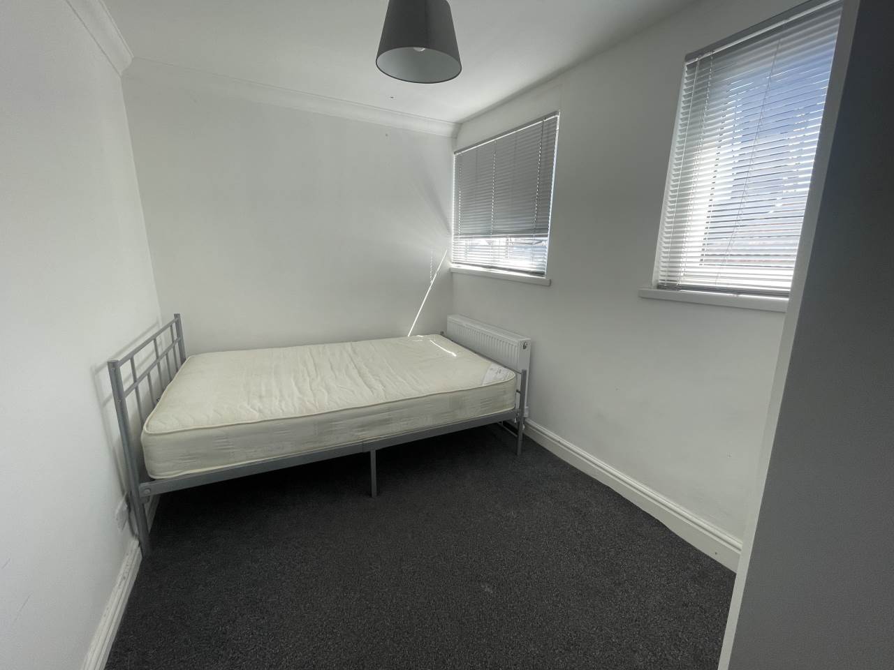 Flat Claude Road in Cardiff