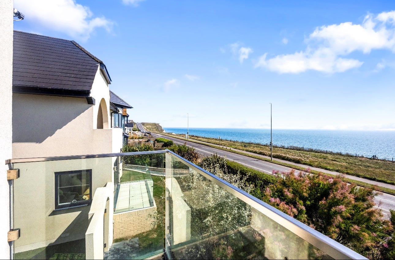 House Marine Drive in Brighton