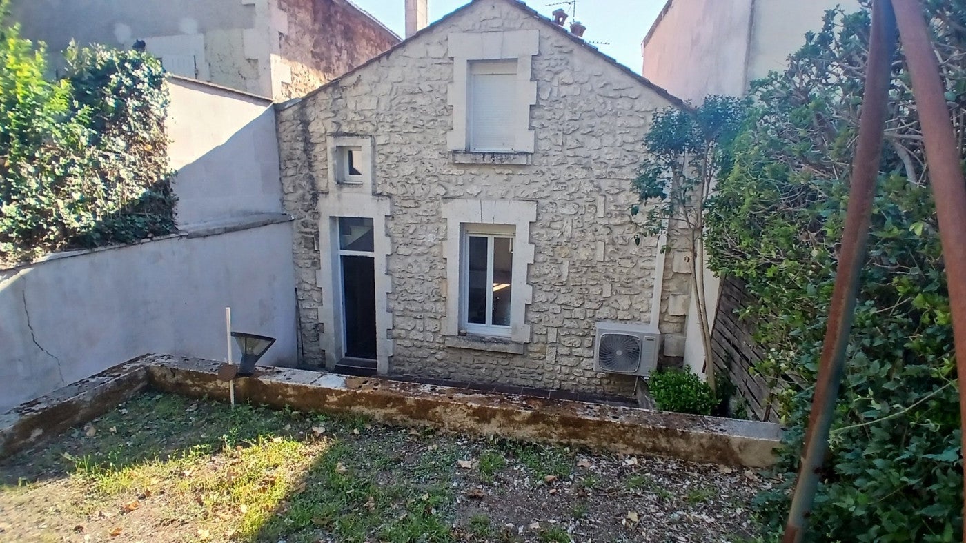 House Rue Jules Ferry in L'Isle-d'Espagnac