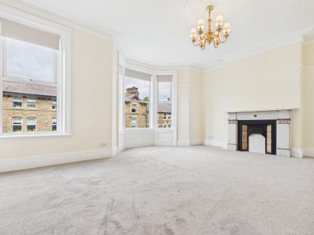 Flat Haywra Street in Harrogate
