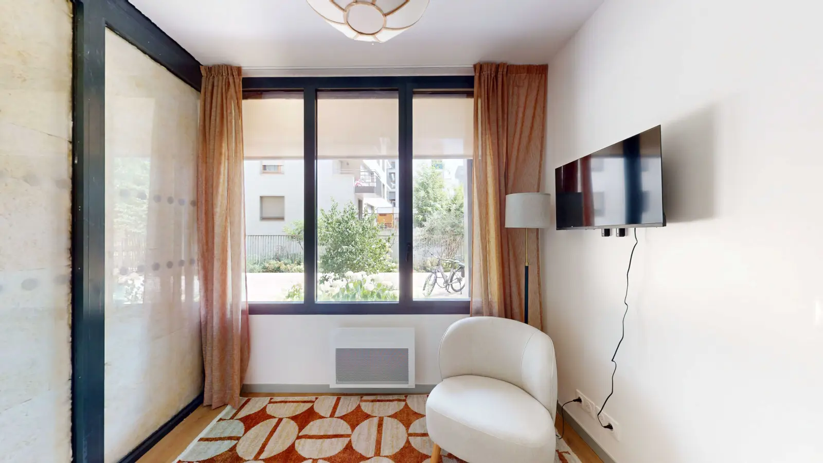 Flat Rue Pierre Curie in Asnières-sur-Seine