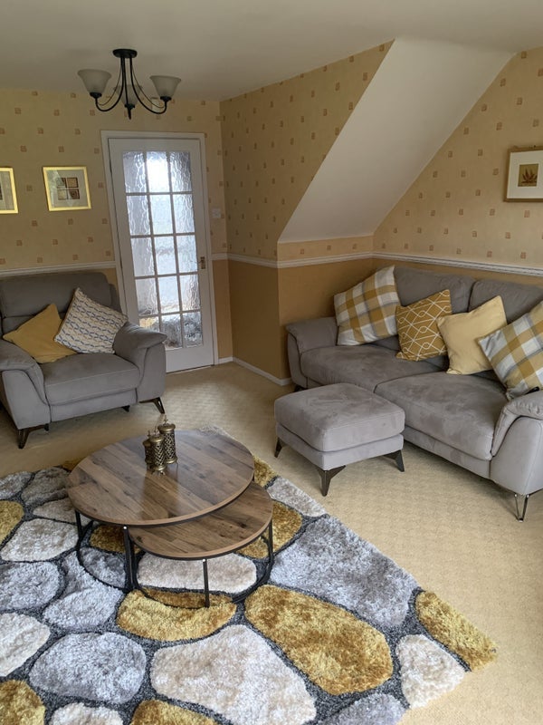 Room Buttermead Close in Nottingham