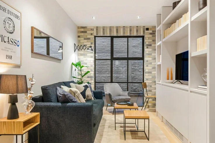Flat King's Mews in Greater London