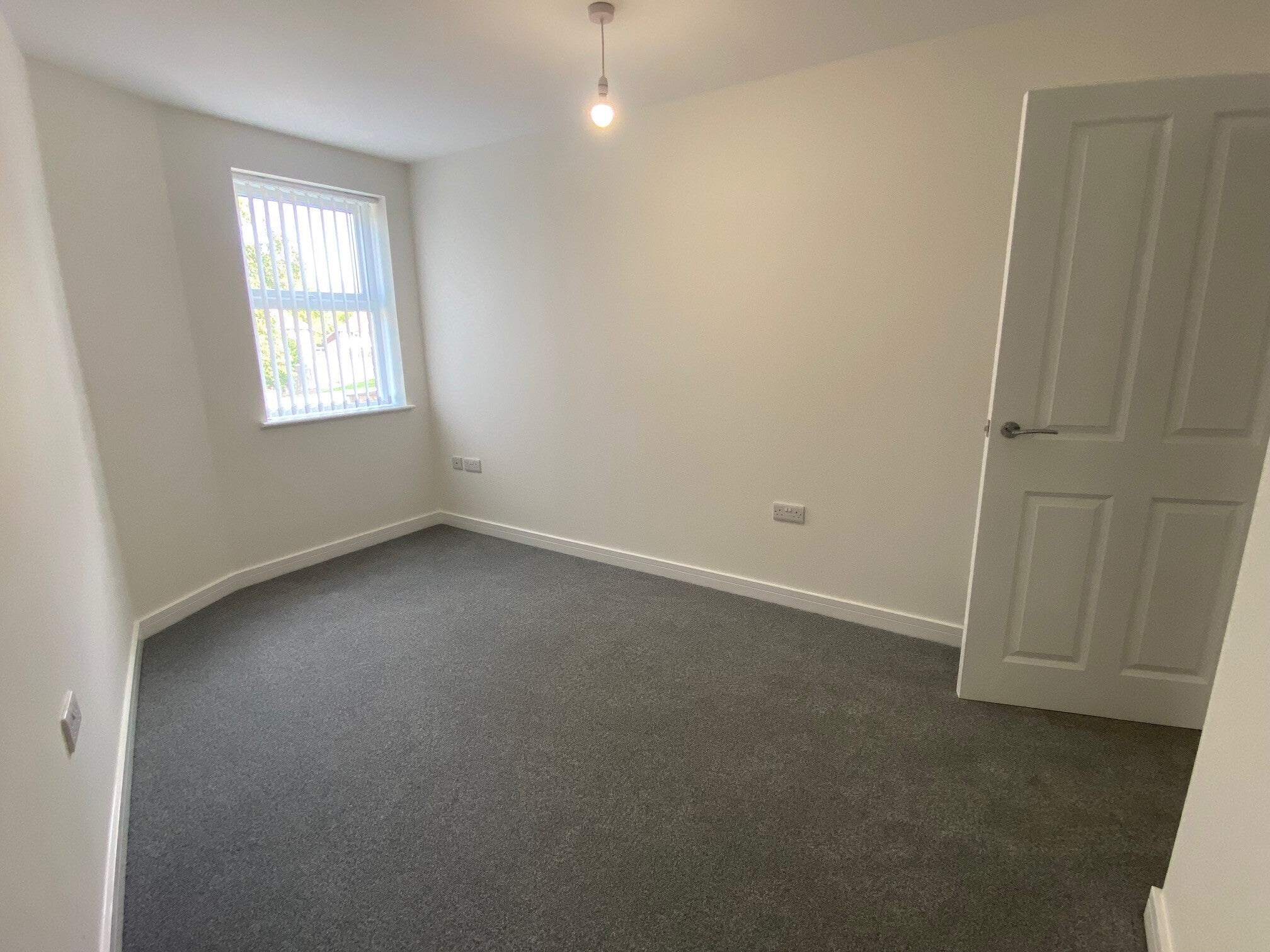 Flat St Nicholas Avenue in Gosport