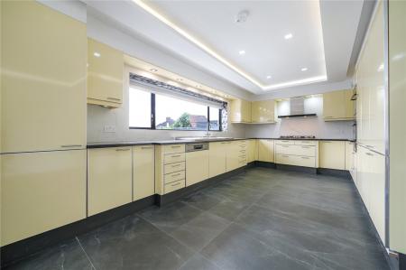 House Forestdale in Greater London