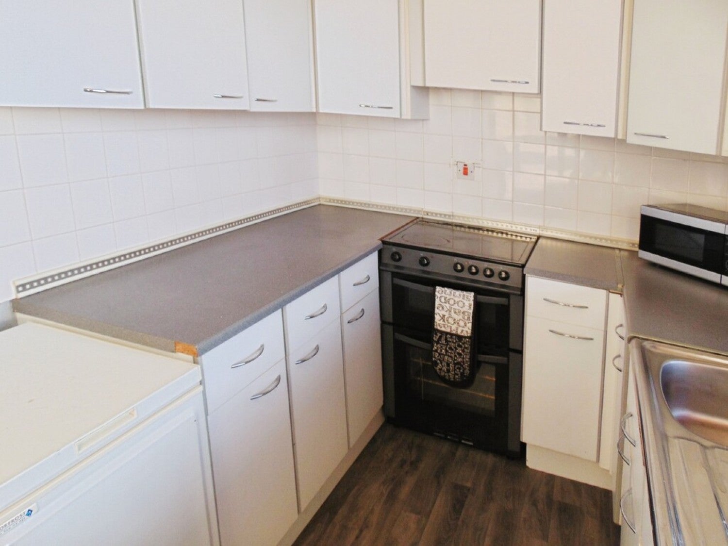 Flat Crosshill Drive in Bathgate
