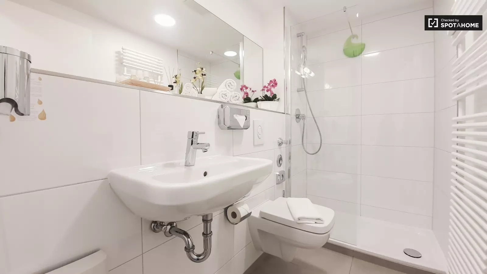 Wohnung Rosenthaler Straße in Berlin