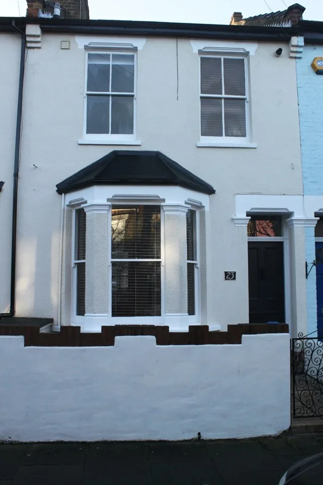 Flat Brecon Road in Greater London