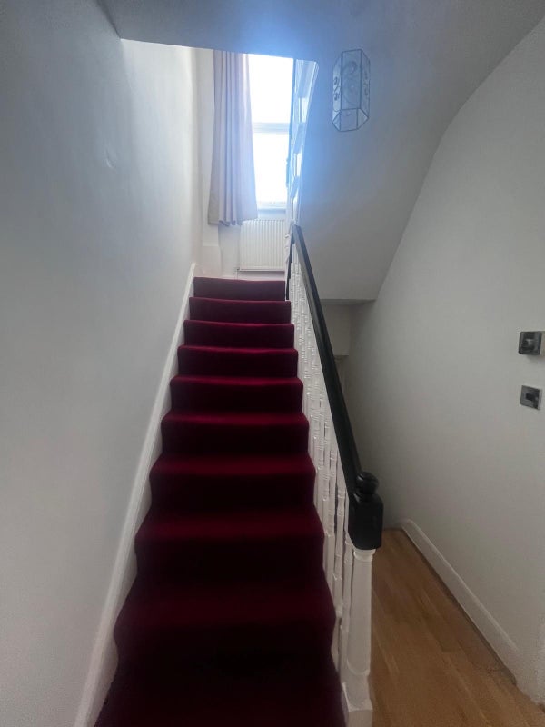 Flat Ulverscroft Road in Greater London