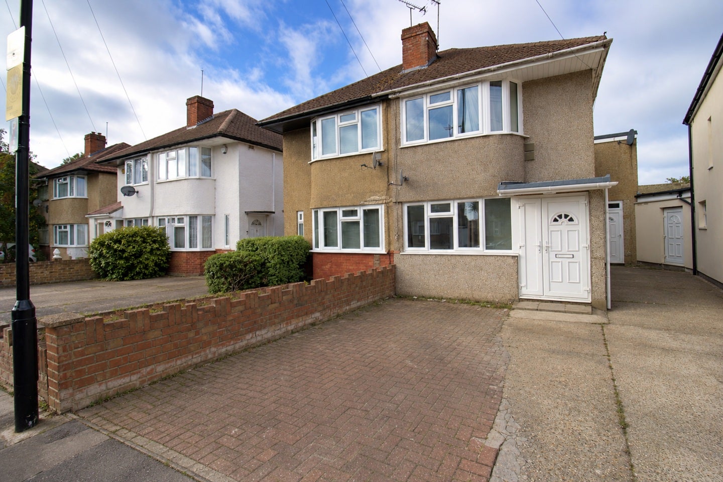 House Northumberland Crescent in Greater London