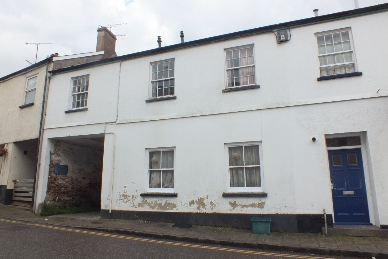 Flat Exeter Street in West Devon