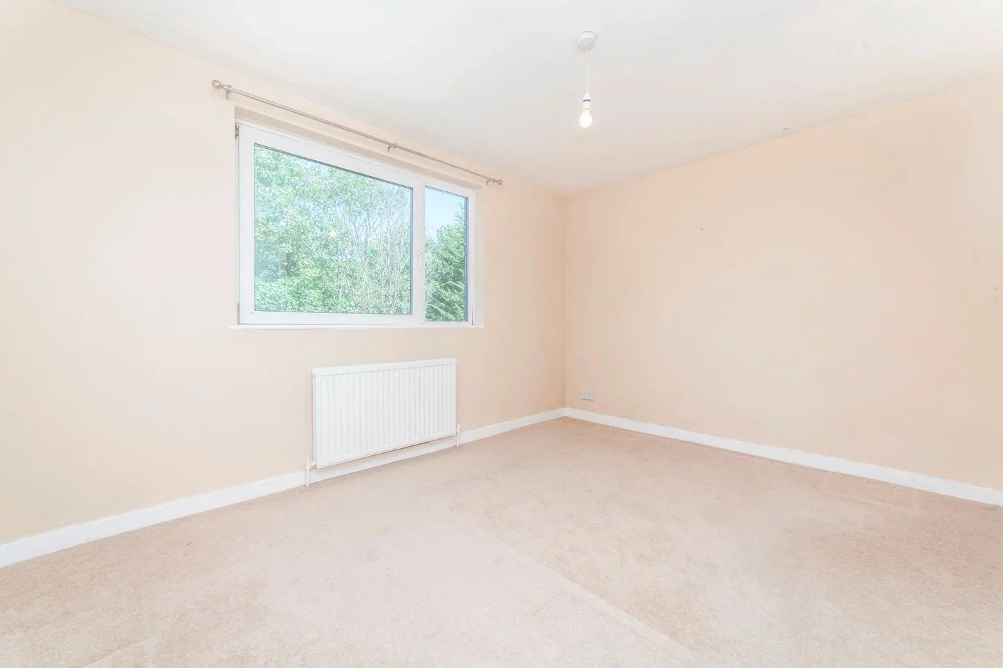Flat Mulgrave Road in Greater London