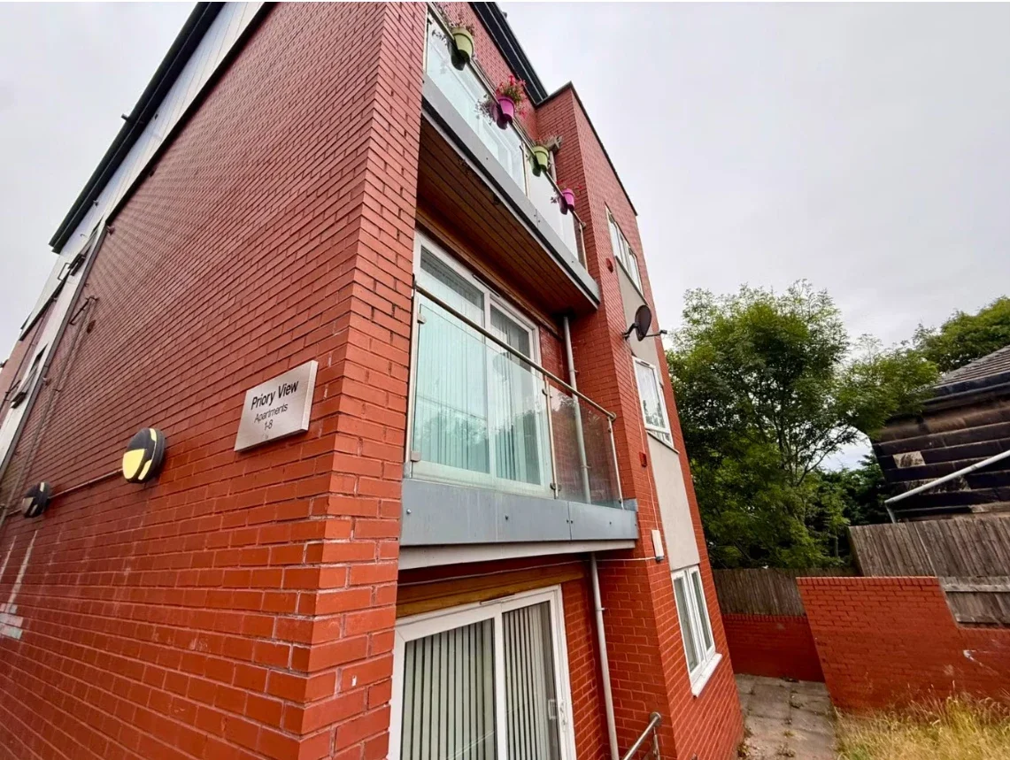 Flat Holt Hill in Birkenhead