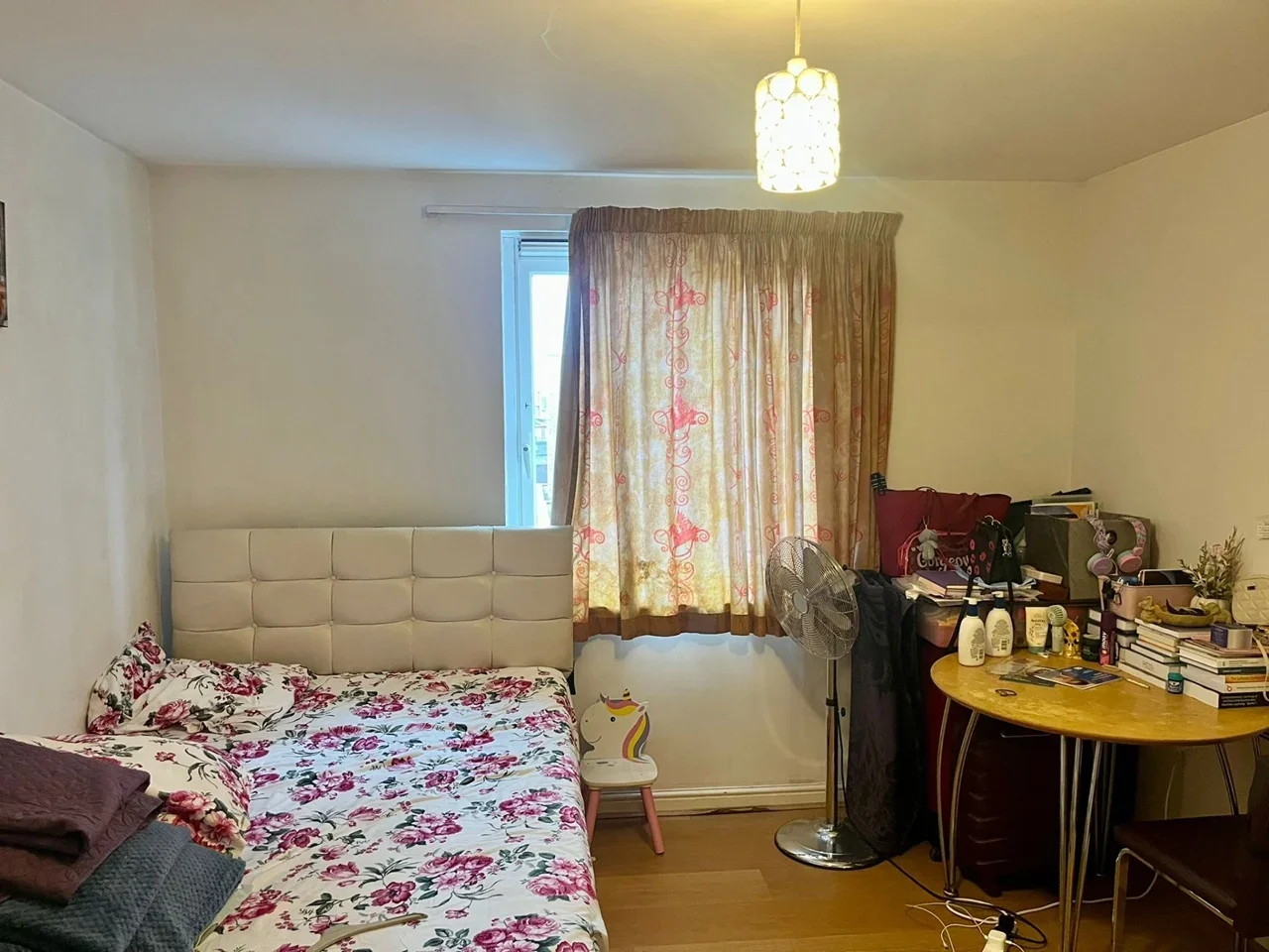 Flat Prince Regent Road in Greater London