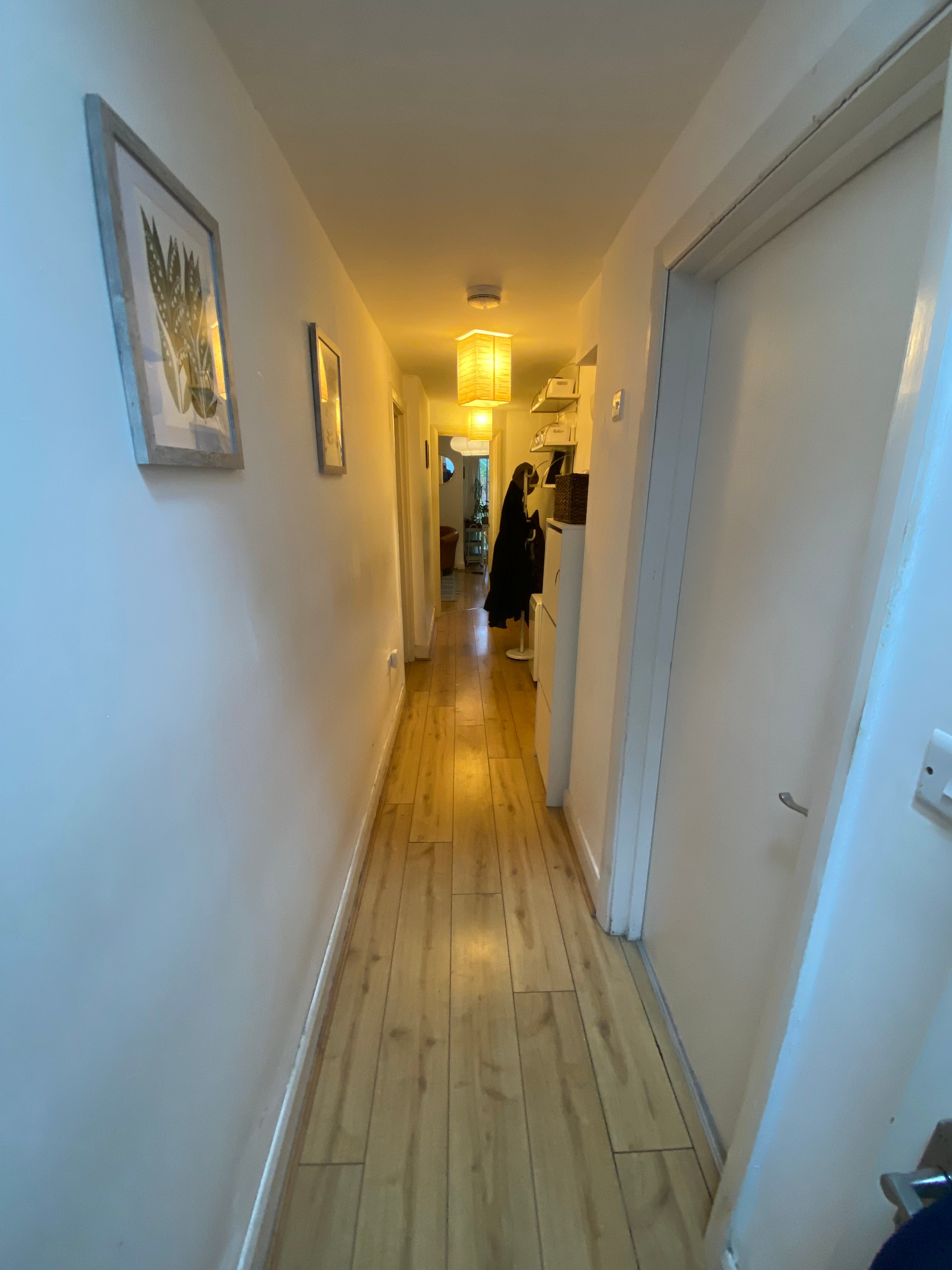 Flat Springdale Road in Greater London
