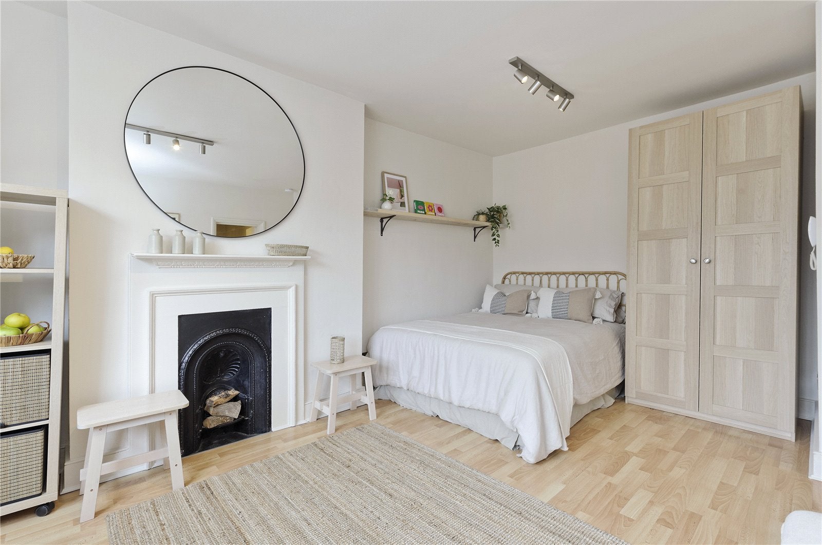 Flat Nottingham Place in City of Westminster