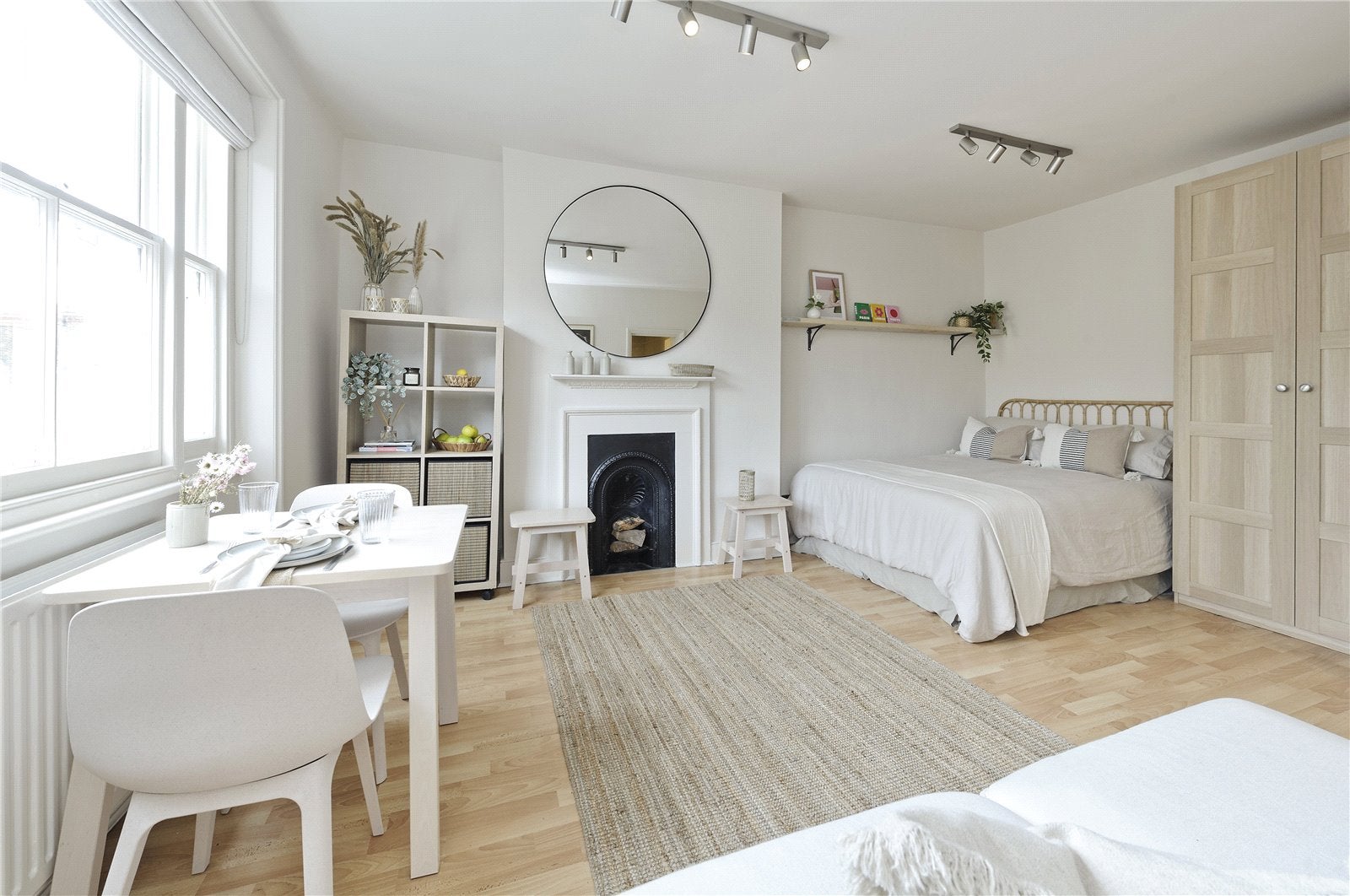 Flat Nottingham Place in City of Westminster