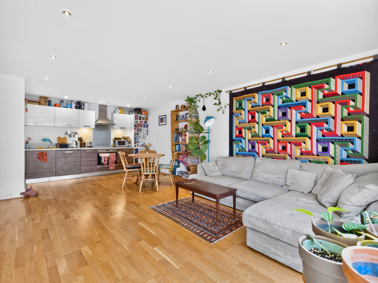Flat Lea Bridge Road in Greater London