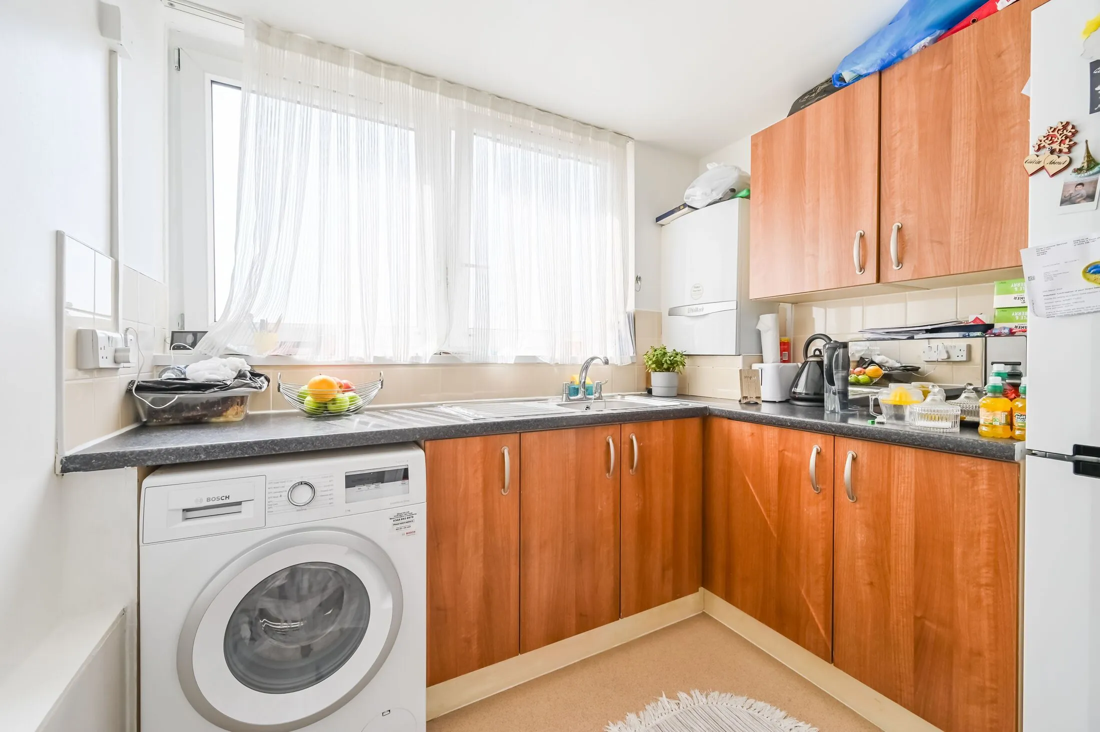 Flat Pellatt Grove in Greater London
