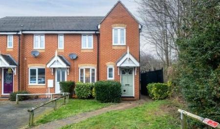 House Lark Rise in Brackley