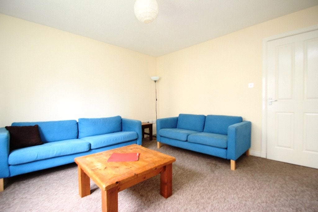 Flat Arcadia Place in Glasgow
