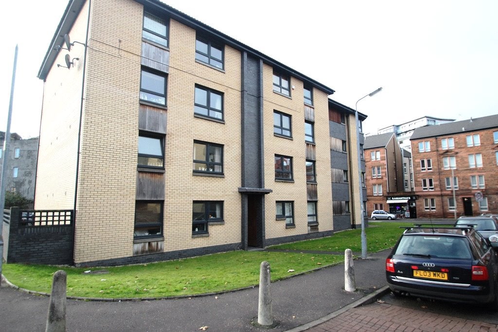 Flat Arcadia Place in Glasgow