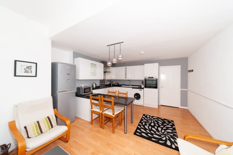Room Anson Road in Greater London