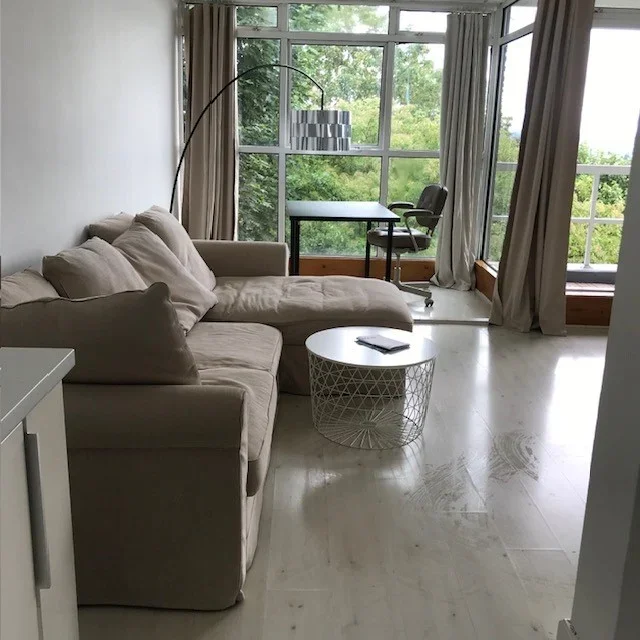 Flat Honor Oak Road in Greater London