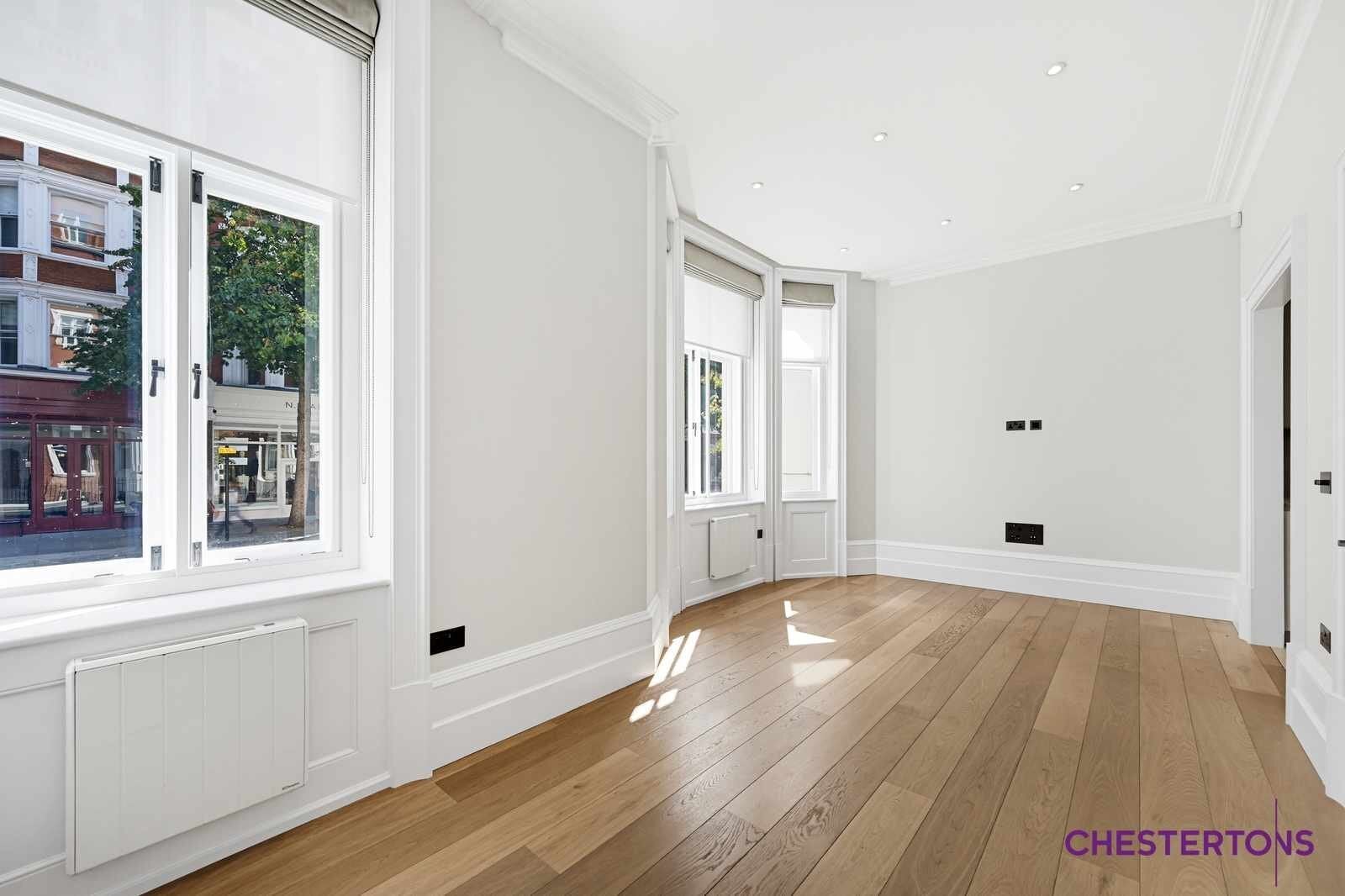 Flat Sloane Street in Greater London