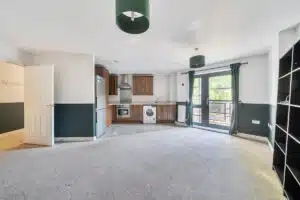 Flat Merlin Road in Rushmoor