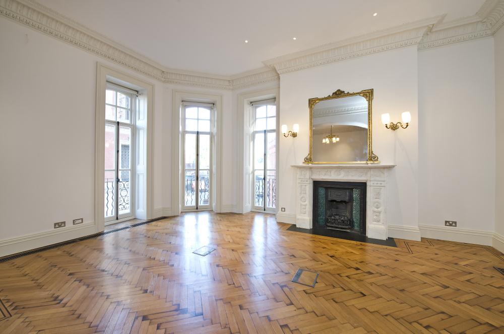 Flat Kensington Gore in City of Westminster