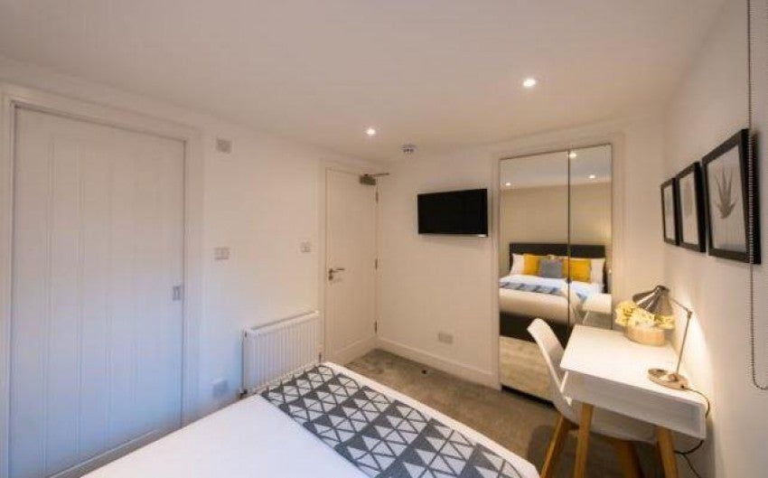 Room Westfield Road in Reading