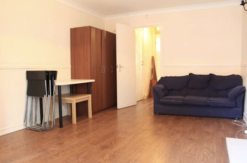 Room Brydon Walk in Greater London