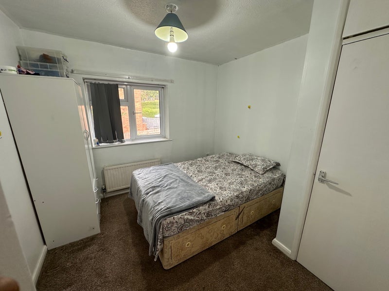 Room Sneinton Dale in Nottingham