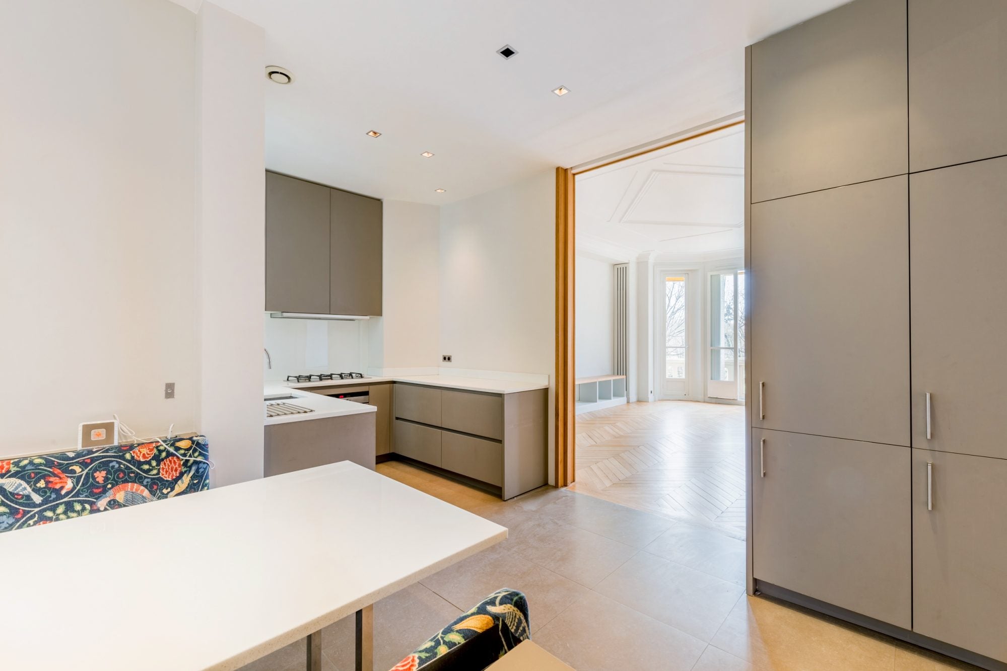 Flat Avenue Élisée Reclus in Paris